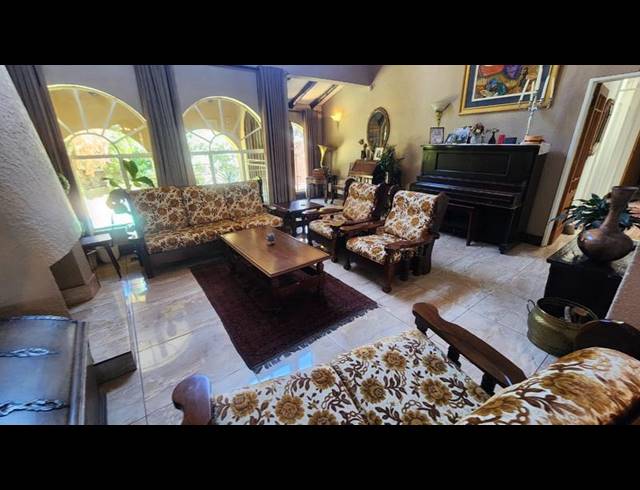 3 BEDROOM HOUSE FOR SALE IN BASSONIA